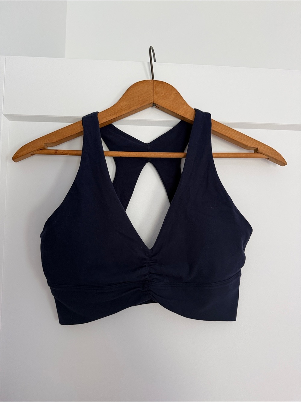 Tna by Aritzia BUTTER Volley Sports Bra, Size Medium